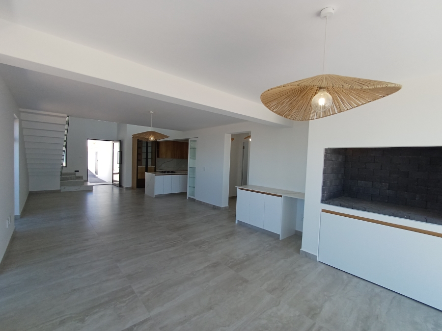 3 Bedroom Property for Sale in St Helena Views Western Cape